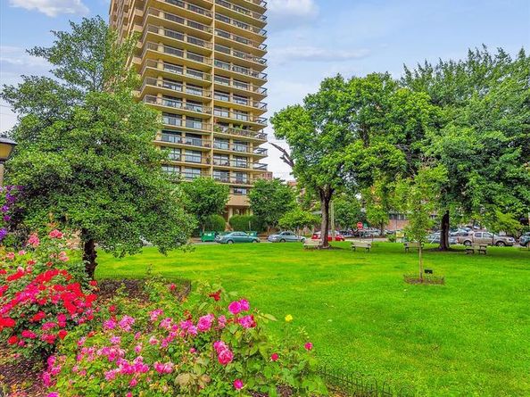 400 Madison Street 604, Alexandria VA 22314