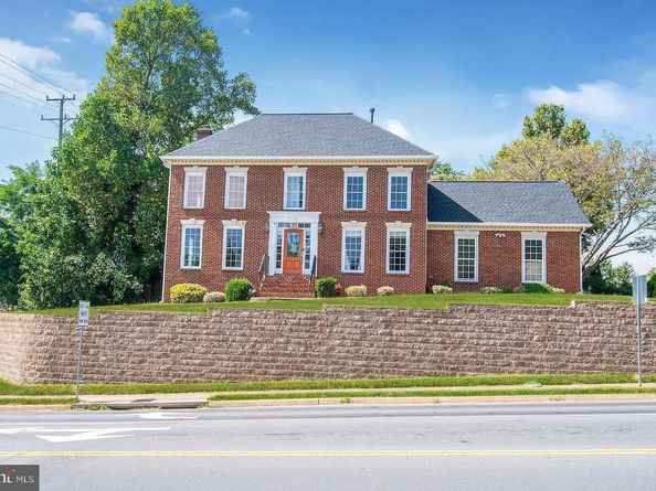 2906 Cedar Lane, Vienna VA 22180