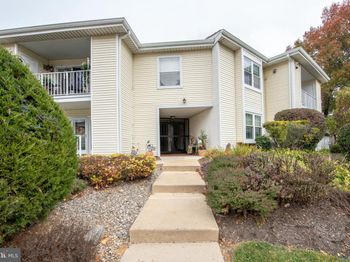 1307 Steamboat Station