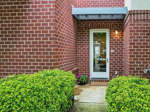 1811 14TH Street N C104, Arlington VA 22209