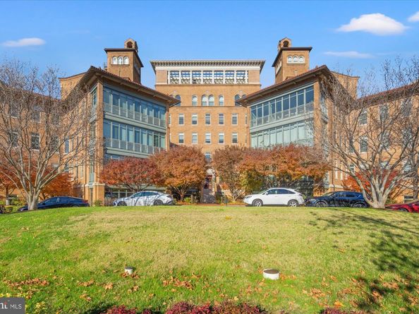 2425 L Street NW 324, Washington DC 20037