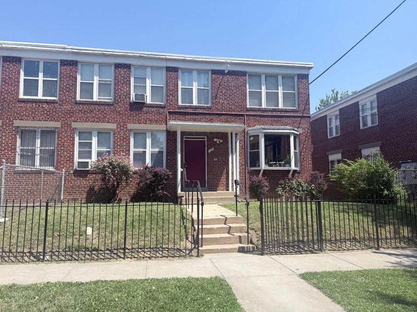 125 Galveston Place SW, Washington DC 20032