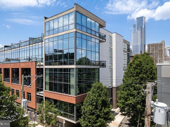 1352 South Street 217B, Philadelphia PA 19147