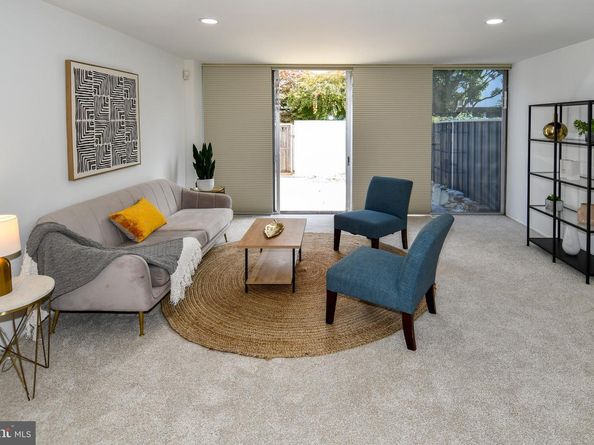 354 N Street SW 354, Washington DC 20024