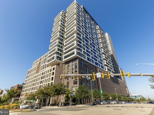 1650 Silver Hill Drive 1205, Mclean VA 22102