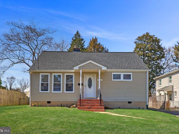 3112 Annandale Road, Falls Church VA 22042