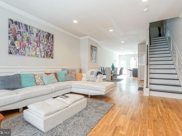 2332 Ellsworth Street, Philadelphia PA 19146