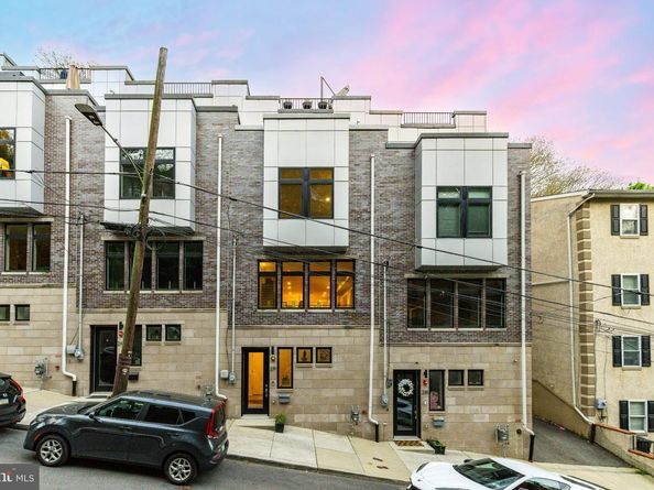 239 Lyceum Avenue, Philadelphia PA 19128