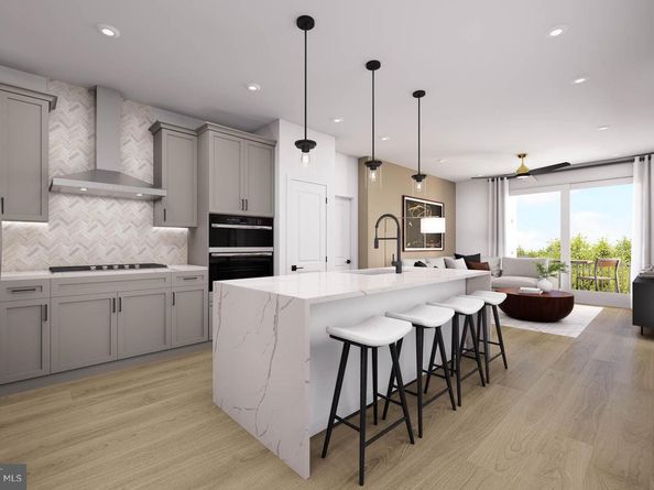 1961 Illumination Drive 4, Vienna VA 22182