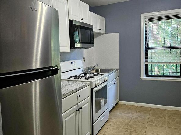 3401 15TH Street SE 4, Washington DC 20032