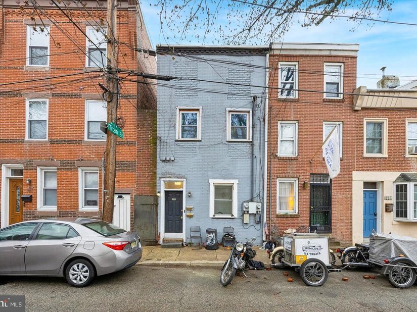 1230 S 2nd Street, Philadelphia PA 19147