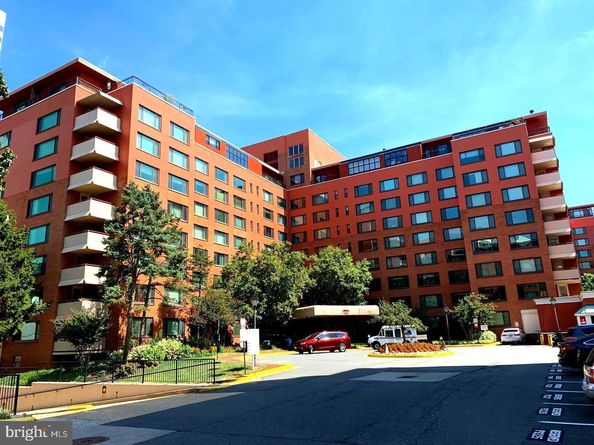 1021 Arlington Boulevard 702, Arlington VA 22209