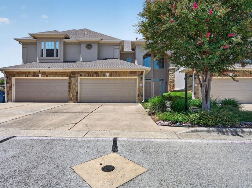 1101 E Parmer LN 217, Austin TX 78753