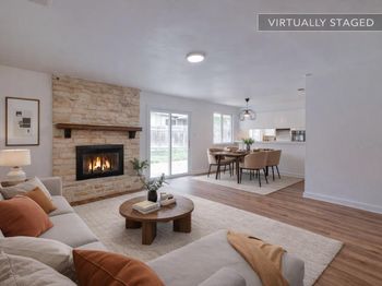 10214 Oak Hollow DR