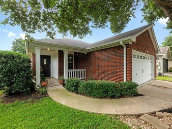 11301 Robert Wooding DR