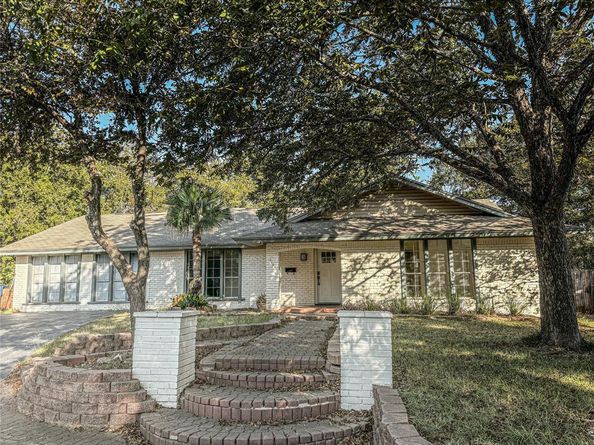 Undisclosed Address #1070600, Austin TX 78745