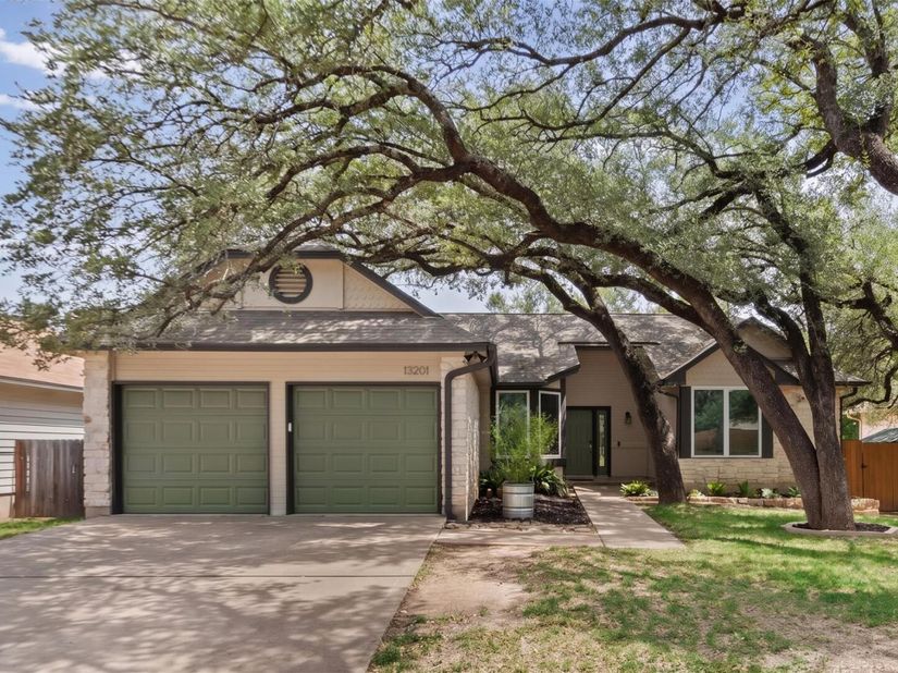 13201 Briar Hollow DR, Austin TX 78729