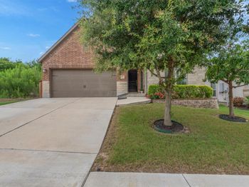 6117 Lake Teravista Way