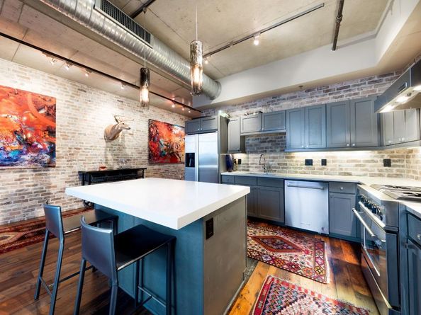 800 W 5th ST 1207, Austin TX 78703