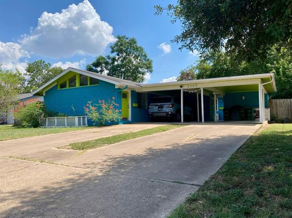 2105 Wordsworth DR, Austin TX 78704