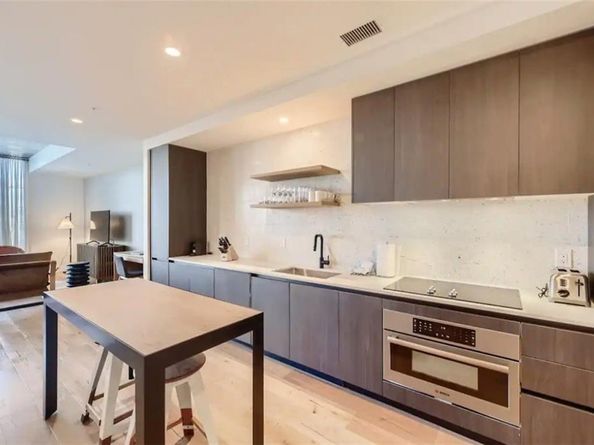 48 East Ave 1210, Austin TX 78701