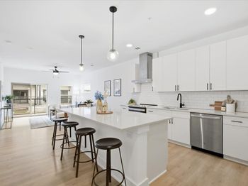 3101 Govalle Ave