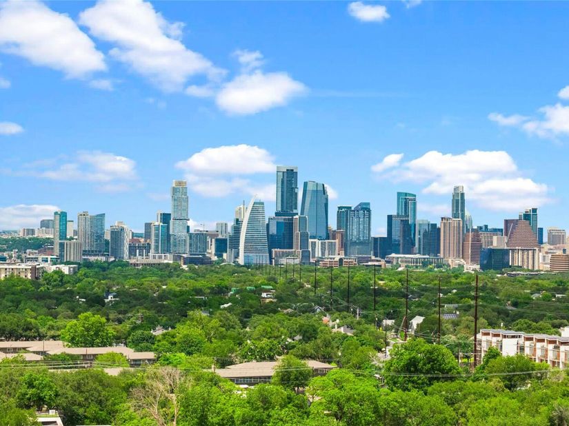 1102 Southwood RD, Austin TX 78704