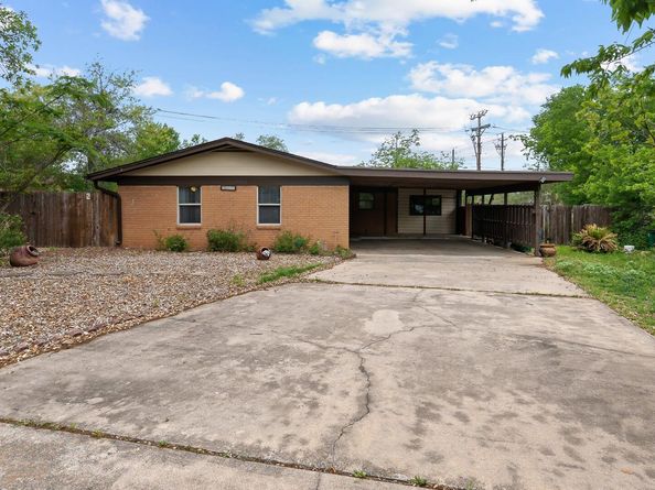 5600 Libyan CIR, Austin TX 78745