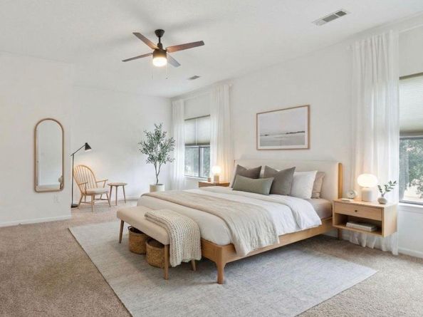 10819 Crown Colony DR 22, Austin TX 78747