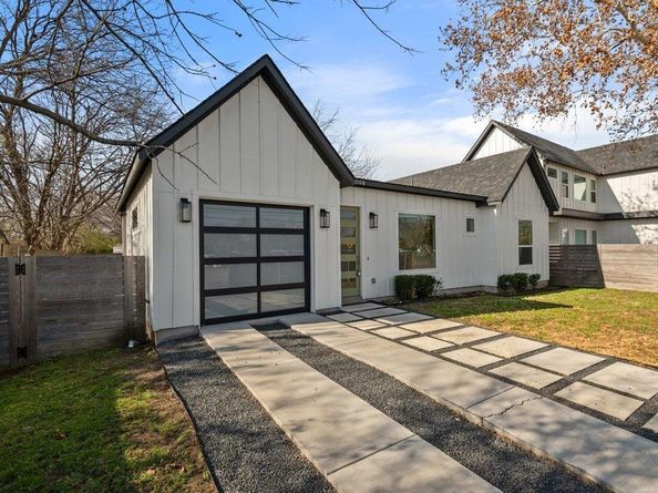 709 W St Elmo RD 2, Austin TX 78745