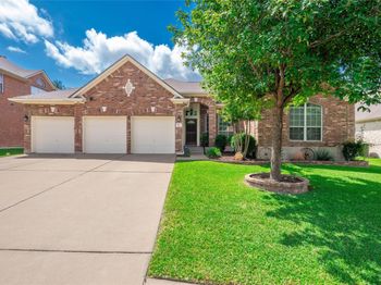 2913 Clinton PL