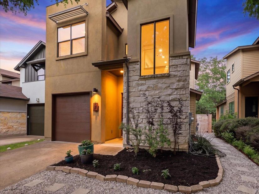 2815 Corbin LN, Austin TX 78704