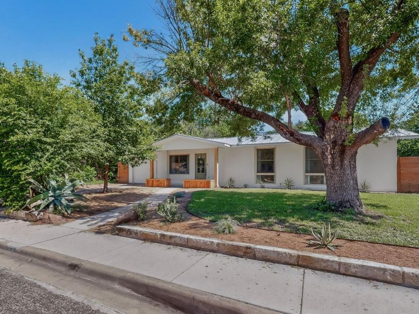 1308 Broadmoor Dr, Austin TX 78723
