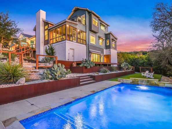 211 Ronay DR, Spicewood TX 78669