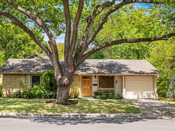 2606 Friar Tuck LN