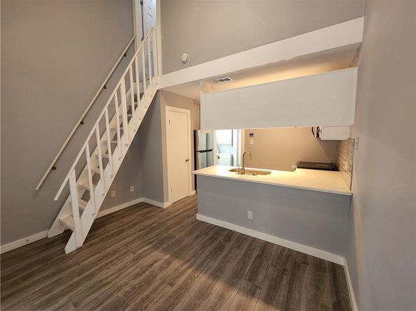 2815 Rio Grande ST 202, Austin TX 78705