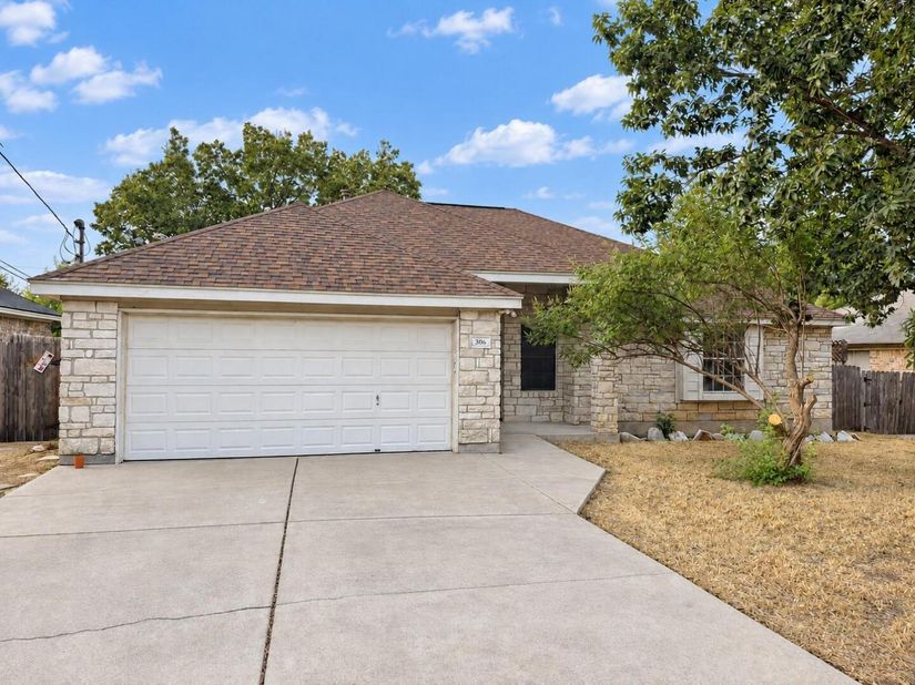 306 Debora DR, Georgetown TX 78628