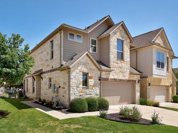 2105 Town Centre DR