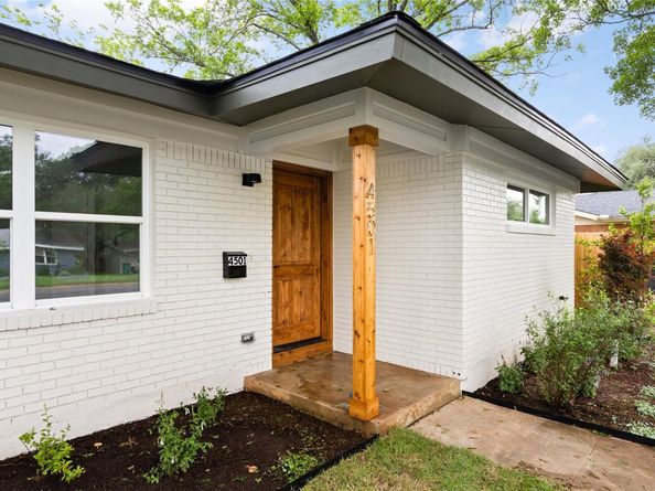 4501 Pack Saddle PASS, Austin TX 78745