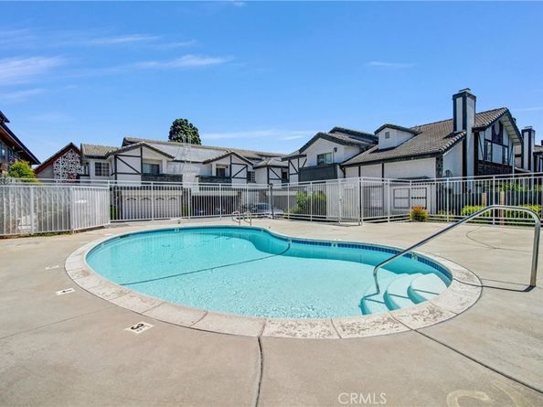 217 E Commonwealth Avenue F, Alhambra CA 91801