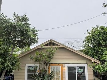 1210 Stanley Avenue