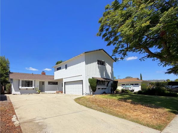 7919 Sausalito Avenue, West Hills CA 91304