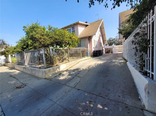 2920 Van Buren Place, Los Angeles CA 90007
