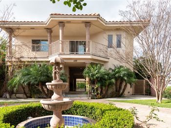 1137 N Banning Boulevard