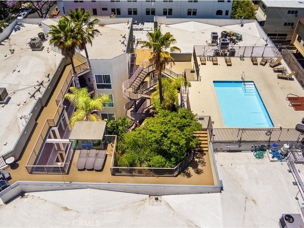 11949 Goshen 308, Los Angeles CA 90049