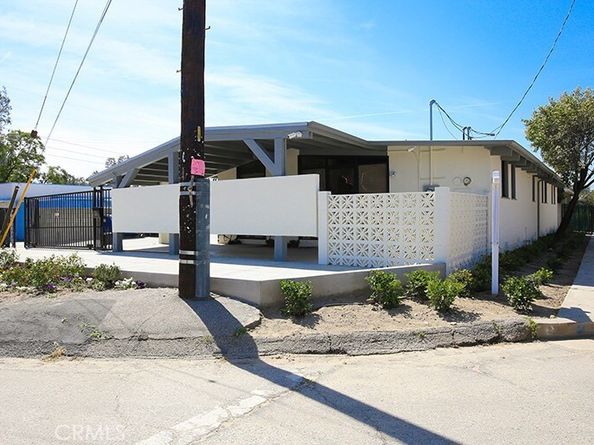 11100 Sheldon, Sunland CA 91352