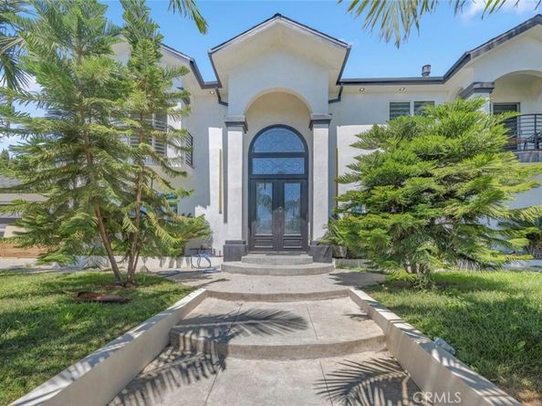 17043 Gunther Street, Granada Hills CA 91344