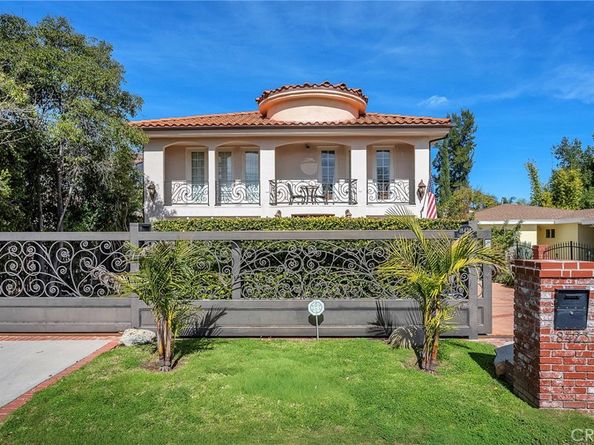 18423 Linnet, Tarzana CA 91356