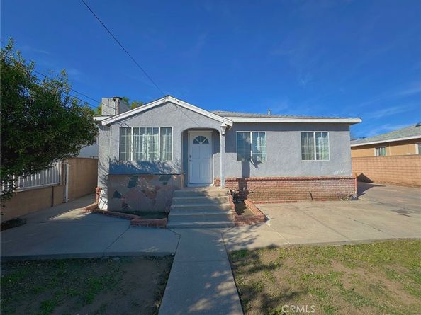 14233 Dyer Street, Sylmar CA 91342