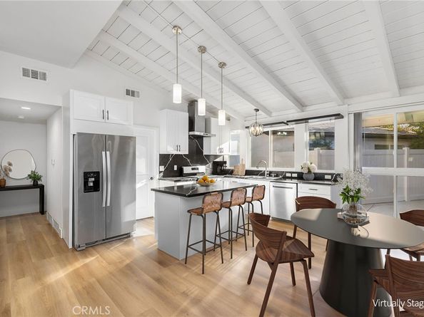 8341 Delco Avenue, Winnetka CA 91306